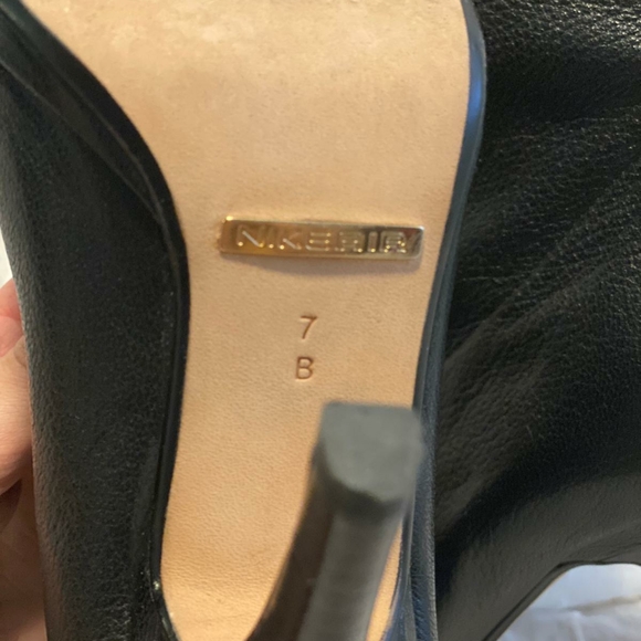 Black leather Cole Haan & Nike Air boots - Picture 4 of 4